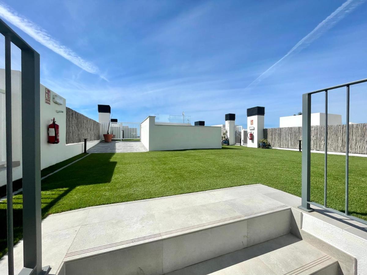 Gatu Premium Sandia Beach Lujo Junto Al Mar, Parking Y Piscina Comun," Preferente Mayores De 25 Anos Y Familias " إل بويرتو دي سانتا ماريا المظهر الخارجي الصورة